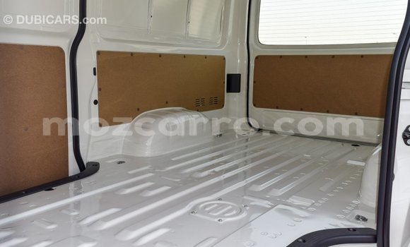 Comprar Importar Toyota Hiace Branco Carro em Import - Dubai em Cabo Delgado Comprar Importar Toyota Hiace Branco Carro em Import - Dubai em Cabo Delgado