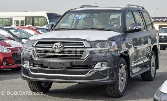 Comprar Importar Toyota Land Cruiser De outros Carro em Import - Dubai em Cabo Delgado Comprar Importar Toyota Land Cruiser De outros Carro em Import - Dubai em Cabo Delgado