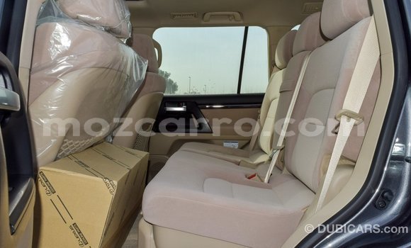 Comprar Importar Toyota Land Cruiser De outros Carro em Import - Dubai em Cabo Delgado Comprar Importar Toyota Land Cruiser De outros Carro em Import - Dubai em Cabo Delgado