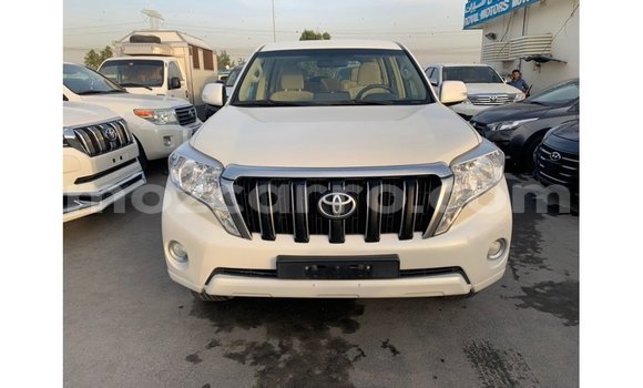 Comprar Importar Toyota Prado Branco Carro em Import - Dubai em Cabo Delgado Comprar Importar Toyota Prado Branco Carro em Import - Dubai em Cabo Delgado