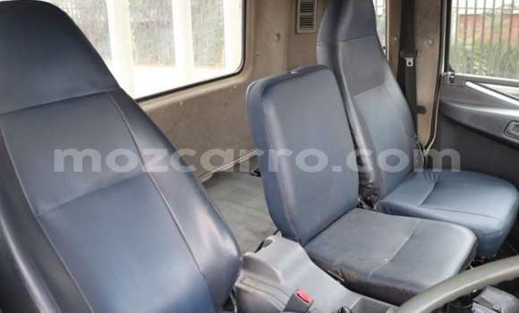 Buy Used Mitsubishi L400 White Truck in Maputo in Maputo Buy Used Mitsubishi L400 White Truck in Maputo in Maputo