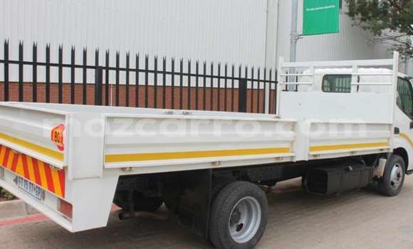 Buy Used Toyota Dyna White Truck in Maputo in Maputo Buy Used Toyota Dyna White Truck in Maputo in Maputo