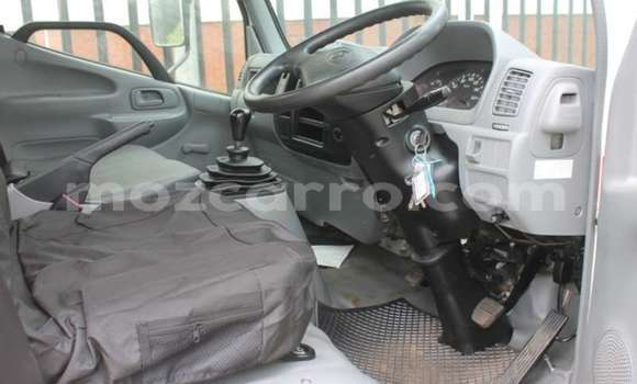 Buy Used Toyota Dyna White Truck in Maputo in Maputo Buy Used Toyota Dyna White Truck in Maputo in Maputo