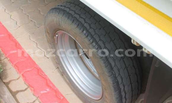 Buy Used Toyota Dyna White Truck in Maputo in Maputo Buy Used Toyota Dyna White Truck in Maputo in Maputo