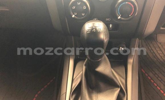 Comprar Usado Isuzu KB Azul Carro em Gilé em Zambezia Comprar Usado Isuzu KB Azul Carro em Gilé em Zambezia