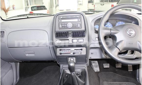 Nunua Ilio tumika Nissan NP 300 Nyeupe Gari ndani ya Gilé nchini Zambezia Nunua Ilio tumika Nissan NP 300 Nyeupe Gari ndani ya Gilé nchini Zambezia