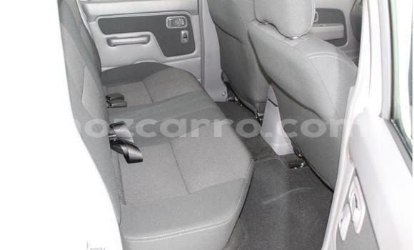 Nunua Ilio tumika Nissan NP 300 Nyeupe Gari ndani ya Gilé nchini Zambezia Nunua Ilio tumika Nissan NP 300 Nyeupe Gari ndani ya Gilé nchini Zambezia