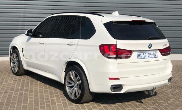 Nunua Ilio tumika BMW X5 Nyeupe Gari ndani ya Nampula nchini Nampula Nunua Ilio tumika BMW X5 Nyeupe Gari ndani ya Nampula nchini Nampula