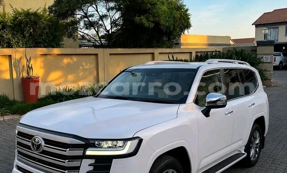Buy cars for sale in mozambique - mozcarro