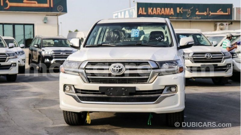 Big with watermark toyota land cruiser cabo delgado import dubai 6786