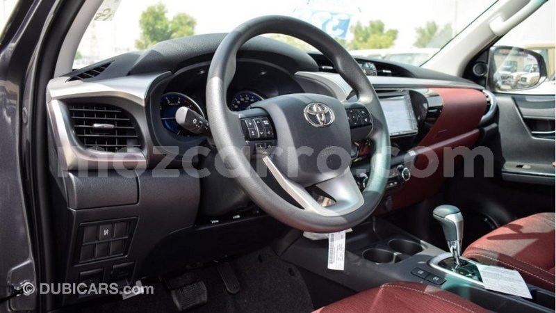 Big with watermark toyota hilux cabo delgado import dubai 6790