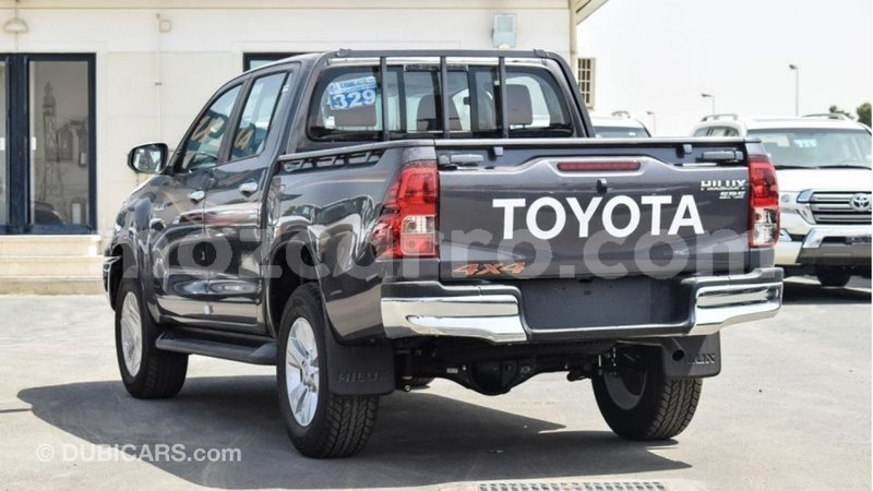 Big with watermark toyota hilux cabo delgado import dubai 6790