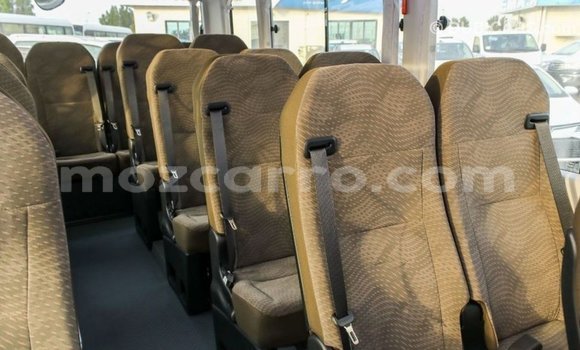 Comprar Importar Toyota Coaster Branco Carro em Import - Dubai em Cabo Delgado Comprar Importar Toyota Coaster Branco Carro em Import - Dubai em Cabo Delgado