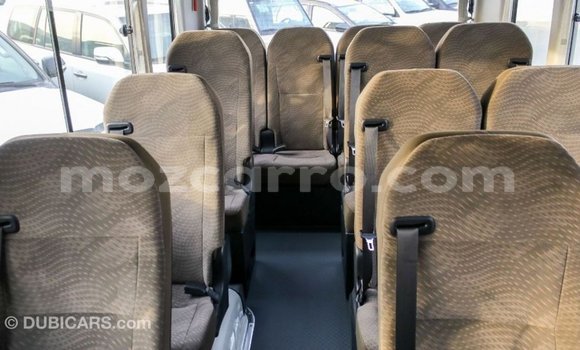 Comprar Importar Toyota Coaster Branco Carro em Import - Dubai em Cabo Delgado Comprar Importar Toyota Coaster Branco Carro em Import - Dubai em Cabo Delgado