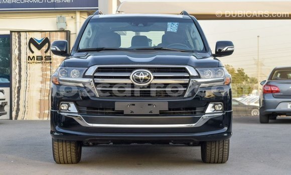 Comprar Importar Toyota Land Cruiser Preto Carro em Import - Dubai em Cabo Delgado Comprar Importar Toyota Land Cruiser Preto Carro em Import - Dubai em Cabo Delgado