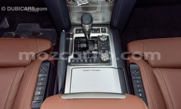 Comprar Importar Toyota Land Cruiser Preto Carro em Import - Dubai em Cabo Delgado Comprar Importar Toyota Land Cruiser Preto Carro em Import - Dubai em Cabo Delgado