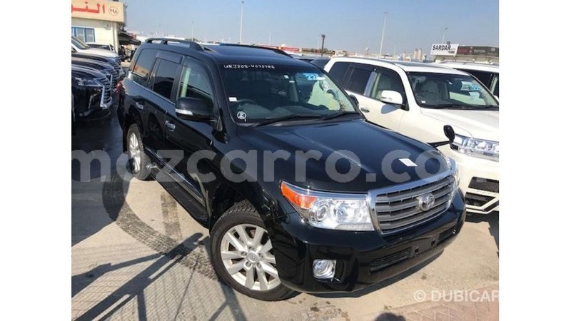 Big with watermark toyota land cruiser cabo delgado import dubai 6798