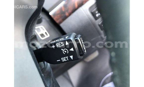 Nunua Imported Toyota Land Cruiser Nyeusi Gari ndani ya Import - Dubai nchini Cabo Delgado Nunua Imported Toyota Land Cruiser Nyeusi Gari ndani ya Import - Dubai nchini Cabo Delgado