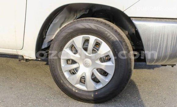 Buy Import Toyota Hilux White Car in Import - Dubai in Cabo Delgado Buy Import Toyota Hilux White Car in Import - Dubai in Cabo Delgado