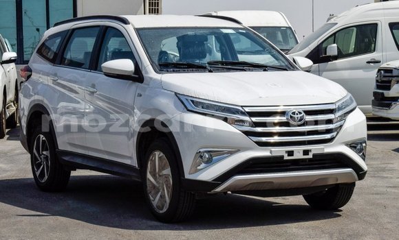Comprar Importar Toyota Rush Branco Carro em Import - Dubai em Cabo Delgado Comprar Importar Toyota Rush Branco Carro em Import - Dubai em Cabo Delgado