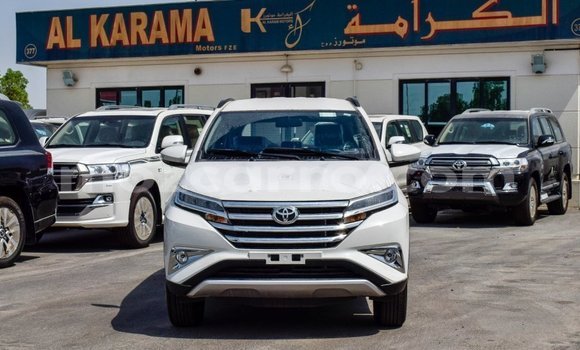 Comprar Importar Toyota Rush Branco Carro em Import - Dubai em Cabo Delgado Comprar Importar Toyota Rush Branco Carro em Import - Dubai em Cabo Delgado
