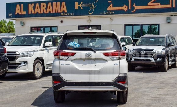 Comprar Importar Toyota Rush Branco Carro em Import - Dubai em Cabo Delgado Comprar Importar Toyota Rush Branco Carro em Import - Dubai em Cabo Delgado
