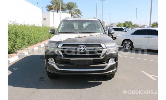 Comprar Importar Toyota Land Cruiser Preto Carro em Import - Dubai em Cabo Delgado Comprar Importar Toyota Land Cruiser Preto Carro em Import - Dubai em Cabo Delgado