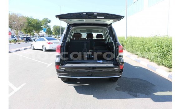 Comprar Importar Toyota Land Cruiser Preto Carro em Import - Dubai em Cabo Delgado Comprar Importar Toyota Land Cruiser Preto Carro em Import - Dubai em Cabo Delgado