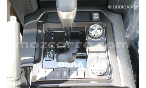 Comprar Importar Toyota Land Cruiser Preto Carro em Import - Dubai em Cabo Delgado Comprar Importar Toyota Land Cruiser Preto Carro em Import - Dubai em Cabo Delgado