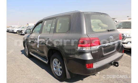 Comprar Importar Toyota Land Cruiser Preto Carro em Import - Dubai em Cabo Delgado Comprar Importar Toyota Land Cruiser Preto Carro em Import - Dubai em Cabo Delgado