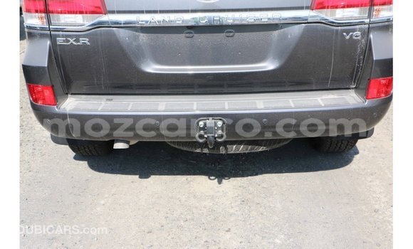 Comprar Importar Toyota Land Cruiser Preto Carro em Import - Dubai em Cabo Delgado Comprar Importar Toyota Land Cruiser Preto Carro em Import - Dubai em Cabo Delgado