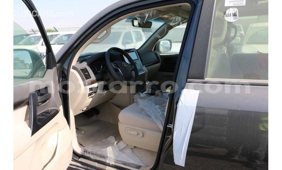 Comprar Importar Toyota Land Cruiser Preto Carro em Import - Dubai em Cabo Delgado Comprar Importar Toyota Land Cruiser Preto Carro em Import - Dubai em Cabo Delgado
