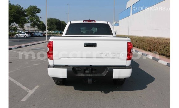 Comprar Importar Toyota Tundra Branco Carro em Import - Dubai em Cabo Delgado Comprar Importar Toyota Tundra Branco Carro em Import - Dubai em Cabo Delgado