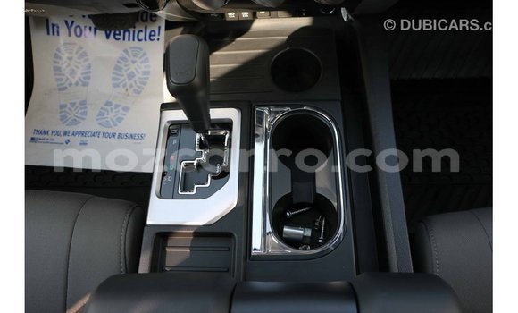 Comprar Importar Toyota Tundra Branco Carro em Import - Dubai em Cabo Delgado Comprar Importar Toyota Tundra Branco Carro em Import - Dubai em Cabo Delgado