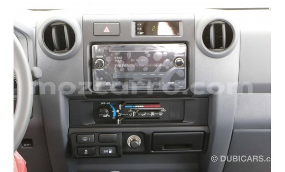 Tenga Imported Toyota Land Cruiser Chena Mota in Import - Dubai in Cabo Delgado Tenga Imported Toyota Land Cruiser Chena Mota in Import - Dubai in Cabo Delgado