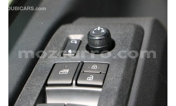 Tenga Imported Toyota Hiace Chena Mota in Import - Dubai in Cabo Delgado Tenga Imported Toyota Hiace Chena Mota in Import - Dubai in Cabo Delgado