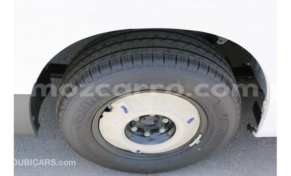 Tenga Imported Toyota Hiace Chena Mota in Import - Dubai in Cabo Delgado Tenga Imported Toyota Hiace Chena Mota in Import - Dubai in Cabo Delgado