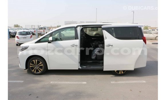 Comprar Importar Toyota Alphard Branco Carro em Import - Dubai em Cabo Delgado Comprar Importar Toyota Alphard Branco Carro em Import - Dubai em Cabo Delgado