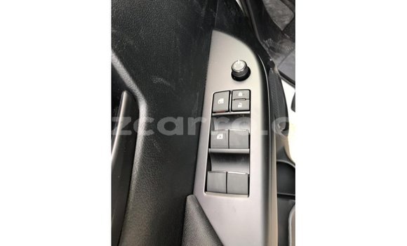 Comprar Importar Toyota Hilux Branco Carro em Import - Dubai em Cabo Delgado Comprar Importar Toyota Hilux Branco Carro em Import - Dubai em Cabo Delgado
