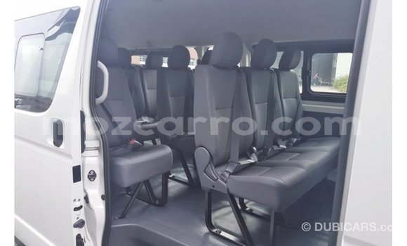 Buy Import Toyota Hiace White Car in Import - Dubai in Cabo Delgado Buy Import Toyota Hiace White Car in Import - Dubai in Cabo Delgado