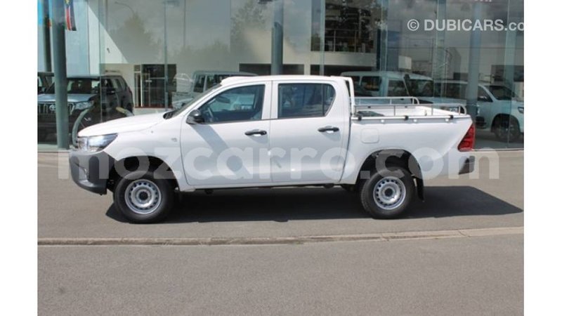 Big with watermark toyota hilux cabo delgado import dubai 6822