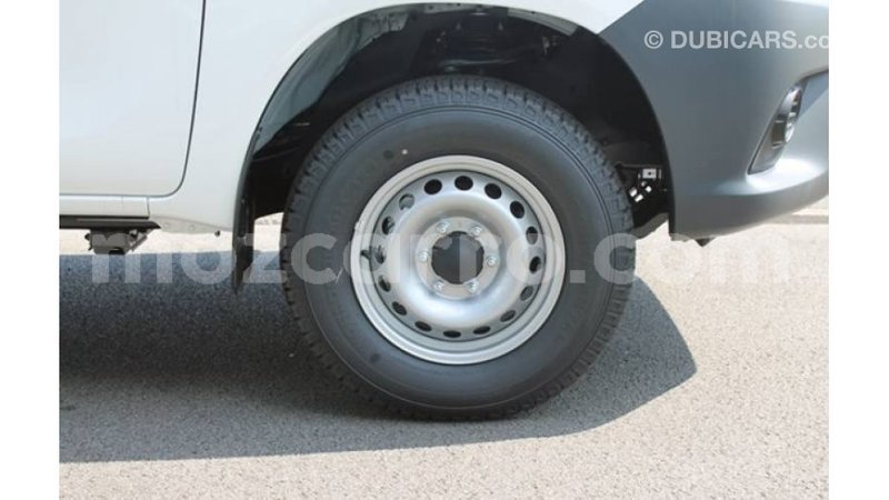 Big with watermark toyota hilux cabo delgado import dubai 6822