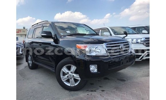 Nunua Imported Toyota Land Cruiser Nyeusi Gari ndani ya Import - Dubai nchini Cabo Delgado Nunua Imported Toyota Land Cruiser Nyeusi Gari ndani ya Import - Dubai nchini Cabo Delgado
