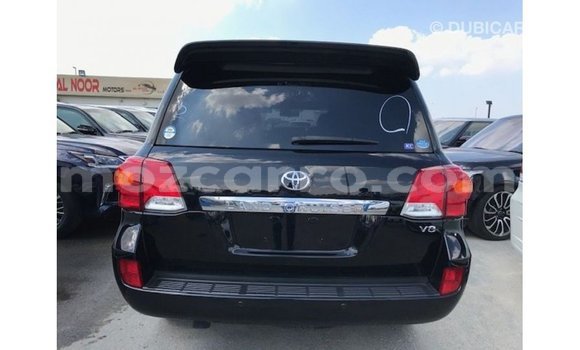 Nunua Imported Toyota Land Cruiser Nyeusi Gari ndani ya Import - Dubai nchini Cabo Delgado Nunua Imported Toyota Land Cruiser Nyeusi Gari ndani ya Import - Dubai nchini Cabo Delgado
