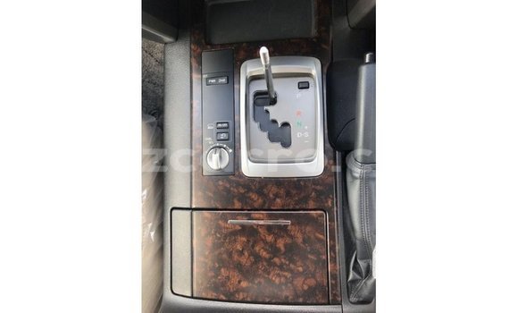 Nunua Imported Toyota Land Cruiser Nyeusi Gari ndani ya Import - Dubai nchini Cabo Delgado Nunua Imported Toyota Land Cruiser Nyeusi Gari ndani ya Import - Dubai nchini Cabo Delgado