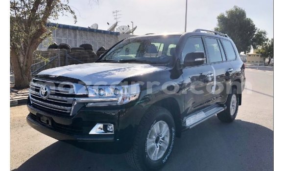 Comprar Importar Toyota Land Cruiser Preto Carro em Import - Dubai em Cabo Delgado Comprar Importar Toyota Land Cruiser Preto Carro em Import - Dubai em Cabo Delgado