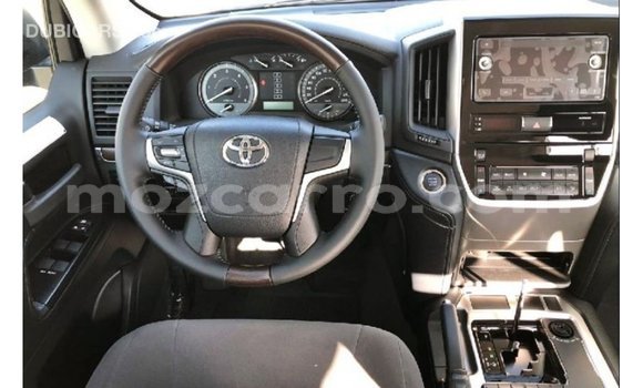Comprar Importar Toyota Land Cruiser Preto Carro em Import - Dubai em Cabo Delgado Comprar Importar Toyota Land Cruiser Preto Carro em Import - Dubai em Cabo Delgado