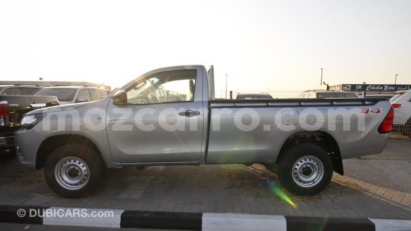 Big with watermark toyota hilux cabo delgado import dubai 6826
