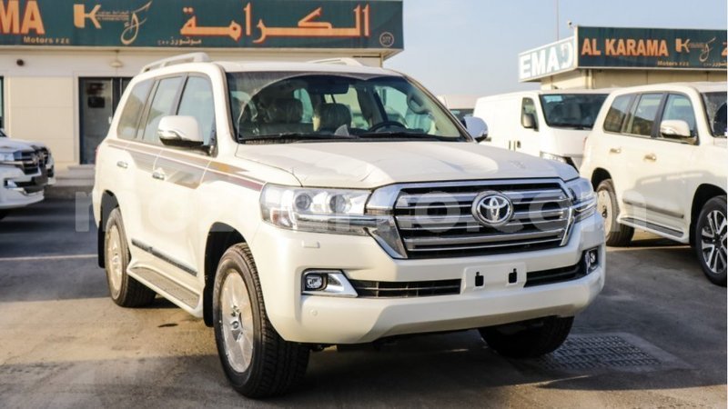 Big with watermark toyota land cruiser cabo delgado import dubai 6828