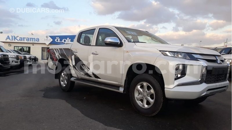 Big with watermark mitsubishi l200 cabo delgado import dubai 6830